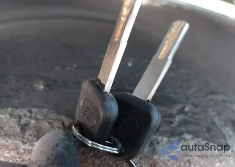 2005 Toyota Sienna Xle из США, поврежденный, VIN 5TDZA22C65S260186